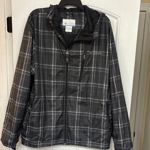 Columbia Men’s  Black Plaid Rain Jacket Size XL